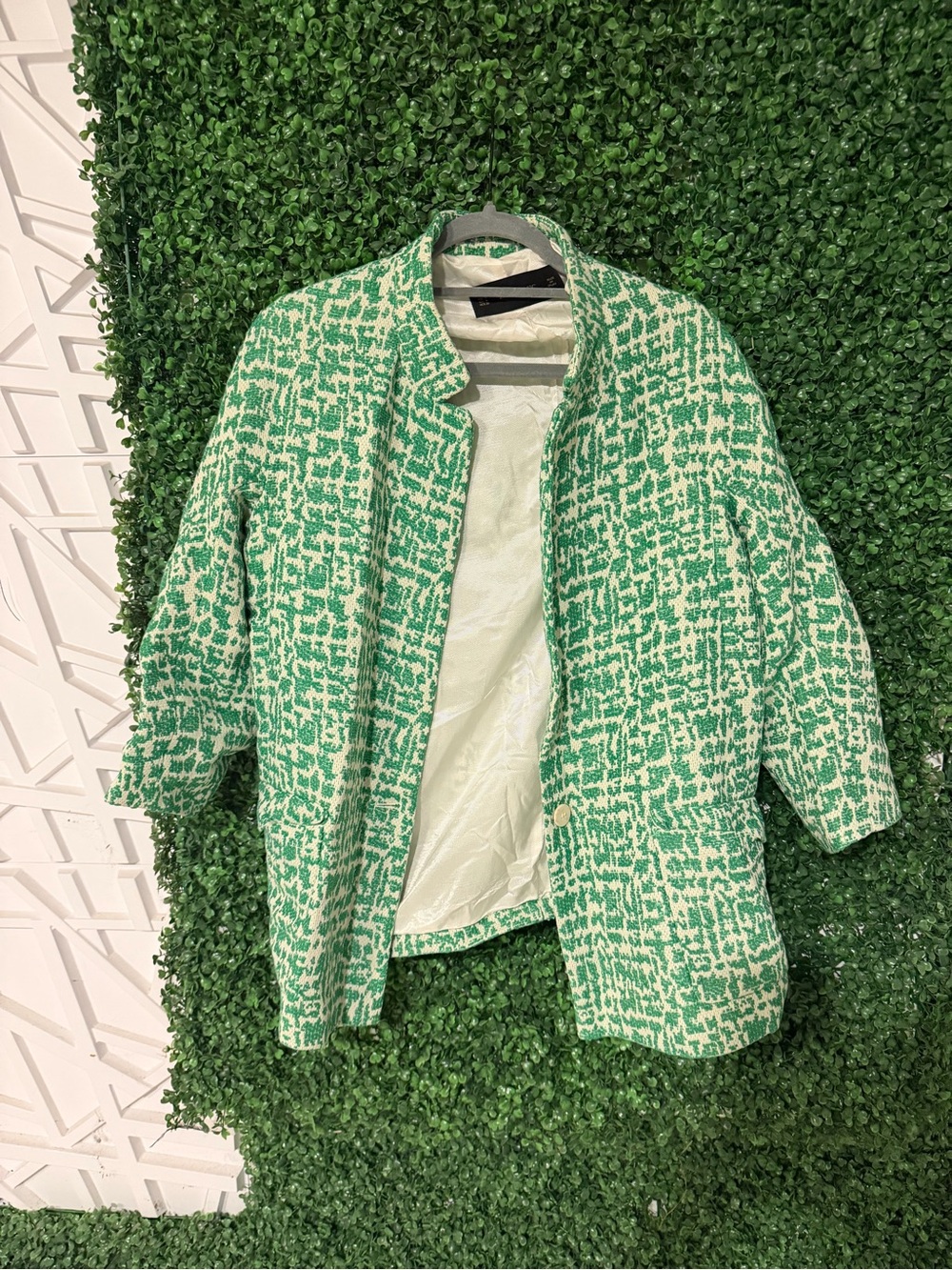 Zara Green & White Textured Blazer Jacket
